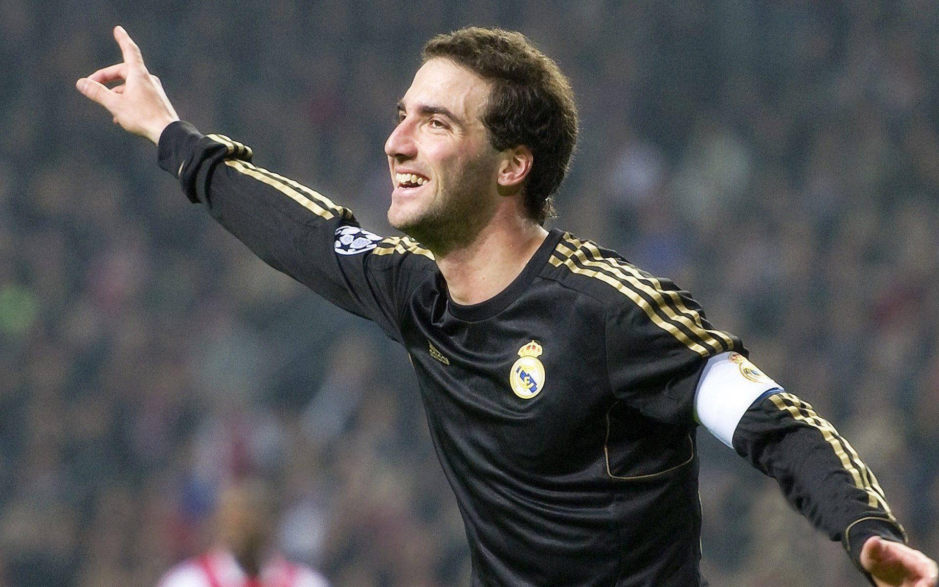 加拿大队赛制透视：如何在赛制中提升每一位球员的表现，加拿大队队员