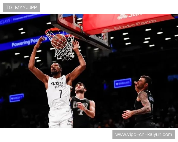 篮网团队防线的拦截使对方多次进攻受挫